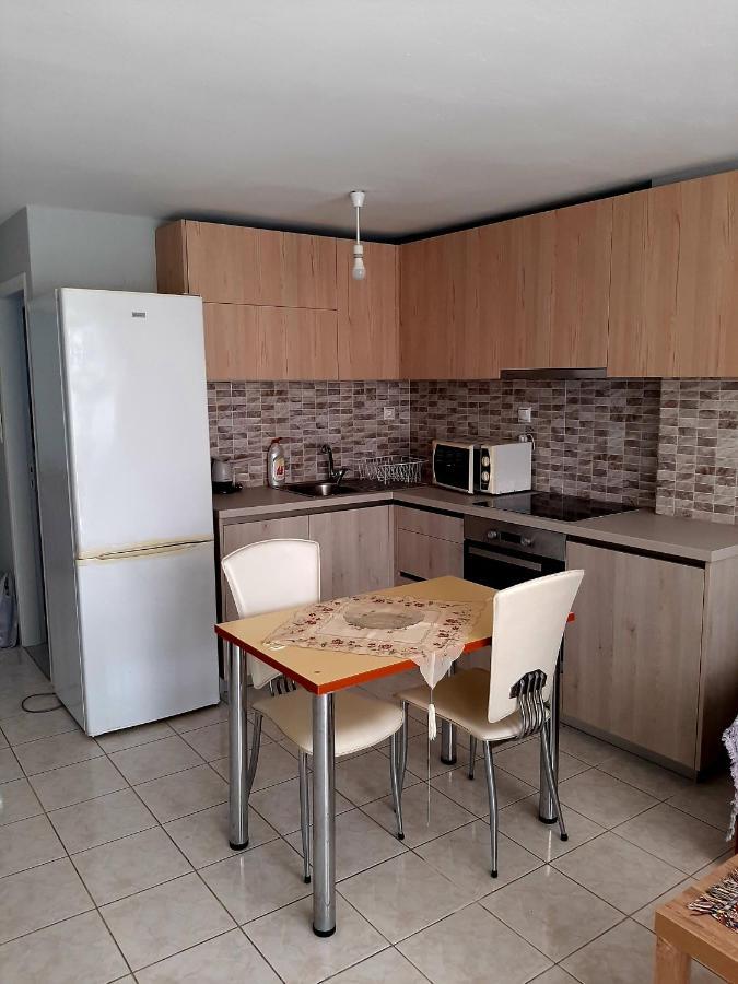 Holidays 2 Apartment *